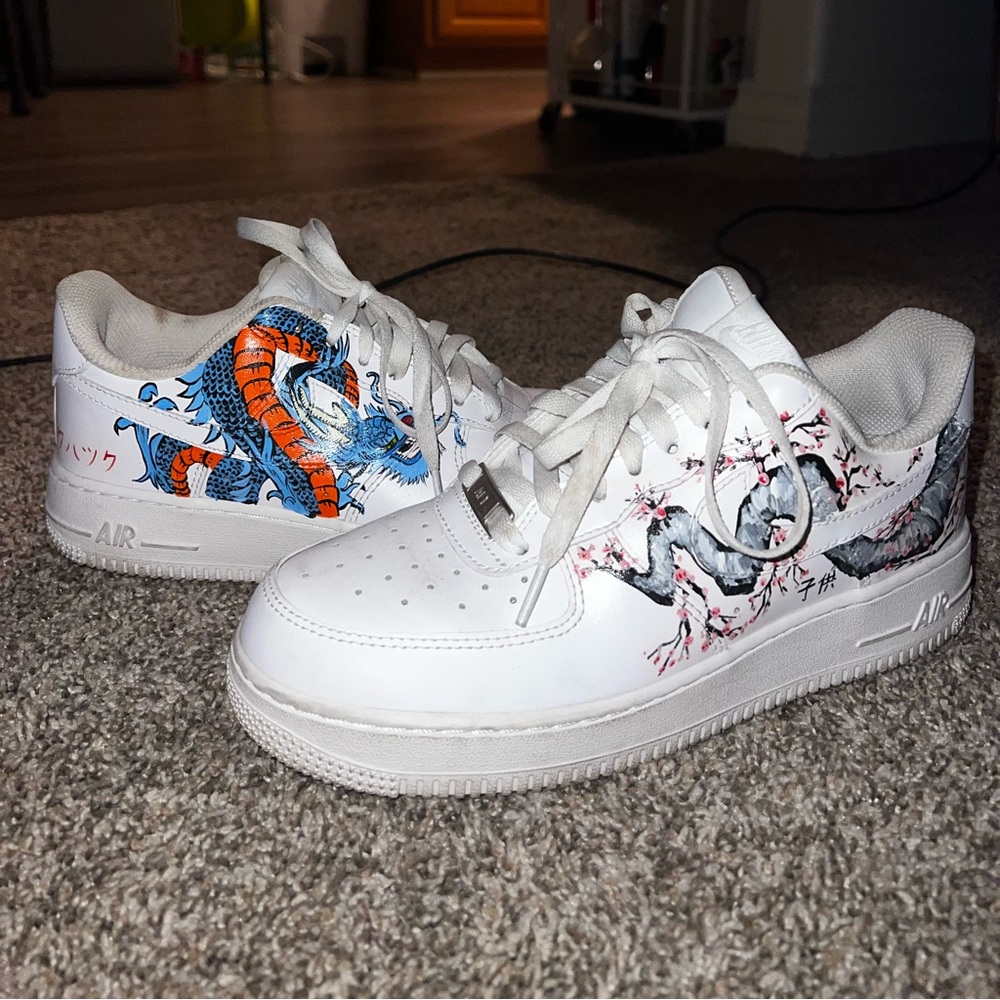 Custom Air Force One - Painted Dragon and Cherry Blossoms